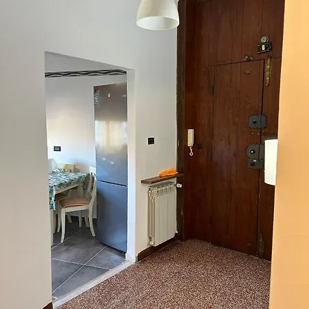 Da Luciano Vicino Stazione Piazza Principe Apartamento Génova
