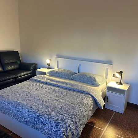 Apartamento Da Luciano Vicino Stazione Piazza Principe