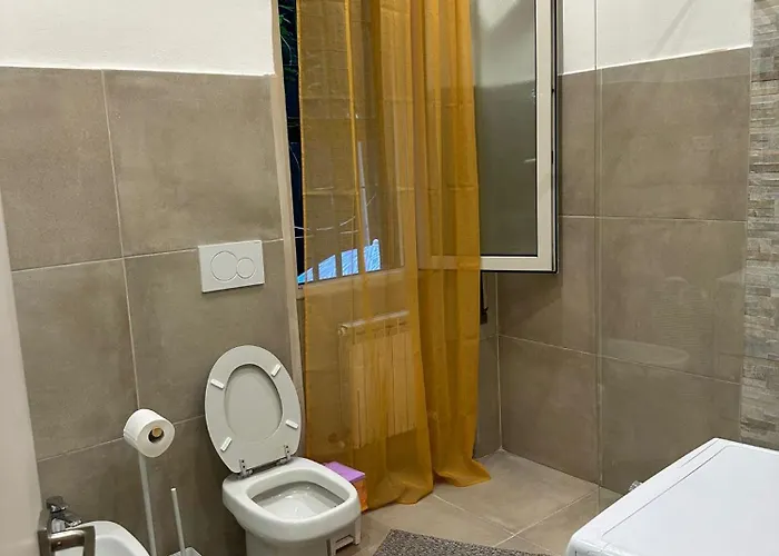 Da Luciano Vicino Stazione Piazza Principe *